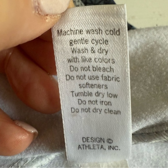 Athleta | Sierra Nevada Top in Granite Gray Victory | Sz M - Picture 7 of 7